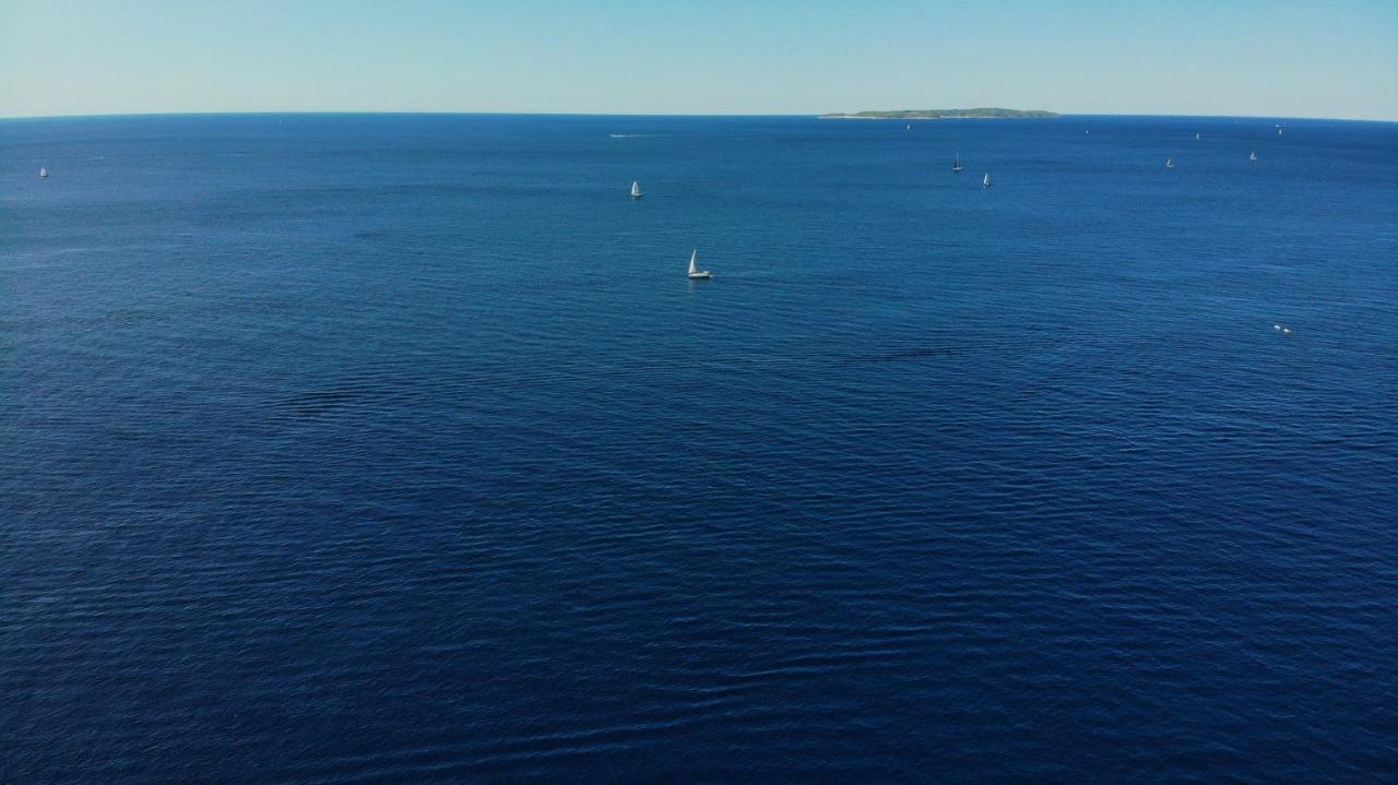 Apartmani Loreta Mali Lošinj Exterior foto