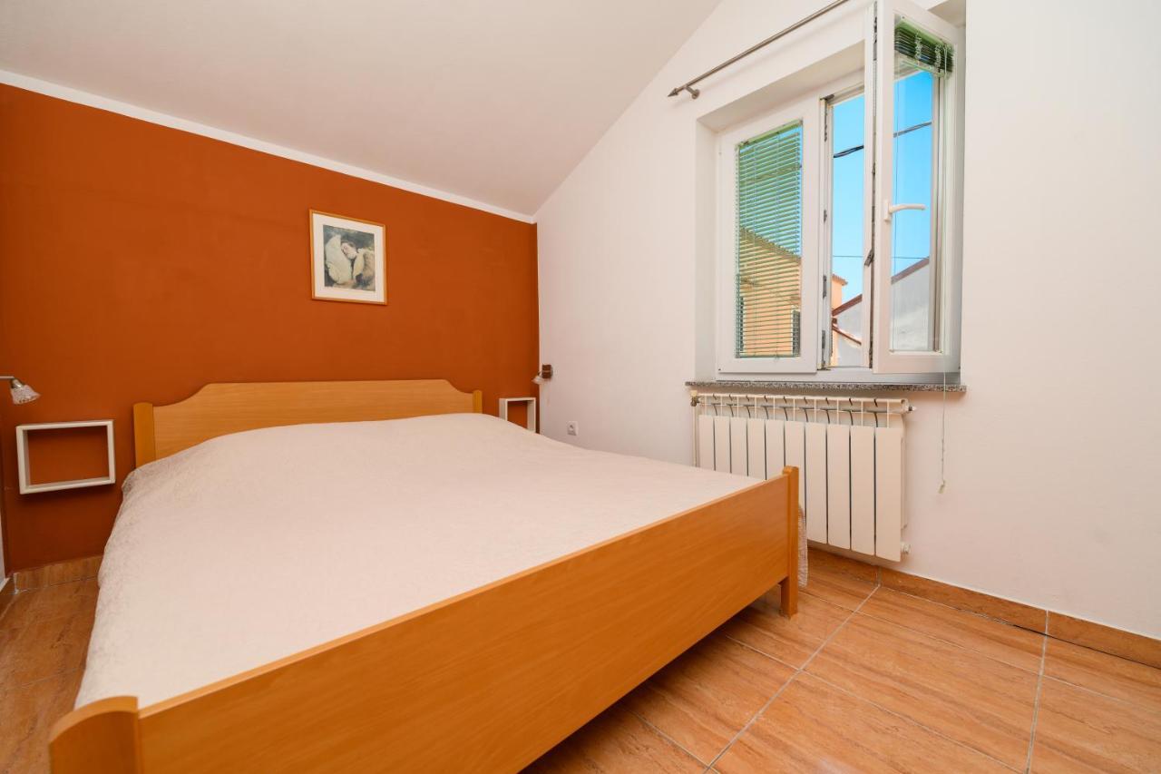 Apartmani Loreta Mali Lošinj Exterior foto